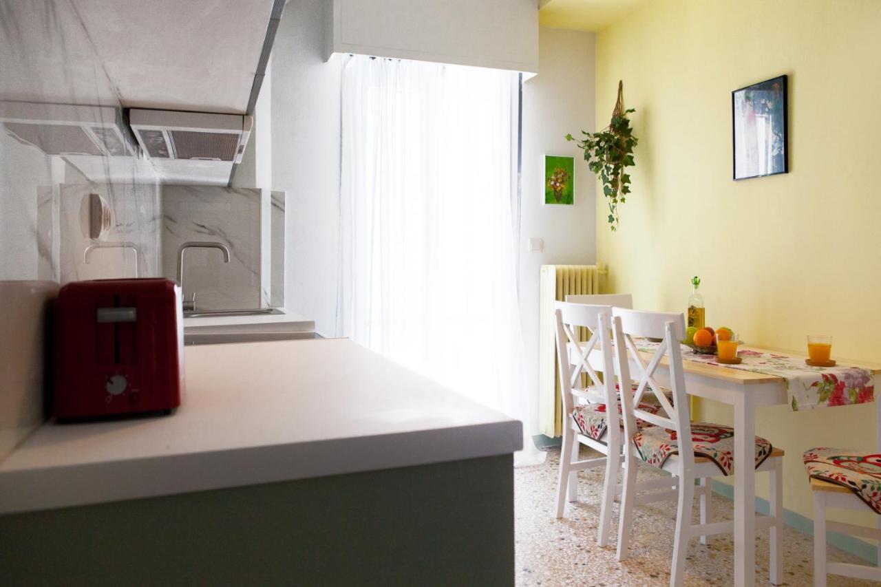Noussas Apartment Atény Exteriér fotografie